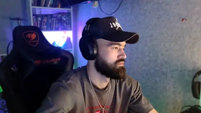 Chat +18 de _Serious_Man ao vivo