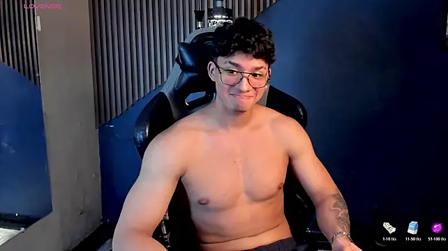 Axxel_Muscle's Live XXX Chat