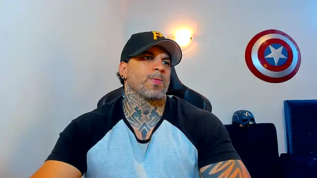 Živý XXX chat JoshRigby