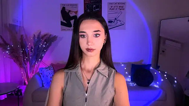 LinaMour Adlı Modelin Web Kamerası Şovu