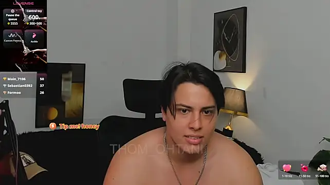Thom_Ohtani Chat XXX in diretta
