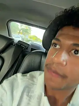 Angel_raphael69 webkamerás műsora