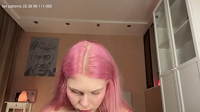 ass_latte Adlı Modelin Canlı XXX Sohbeti