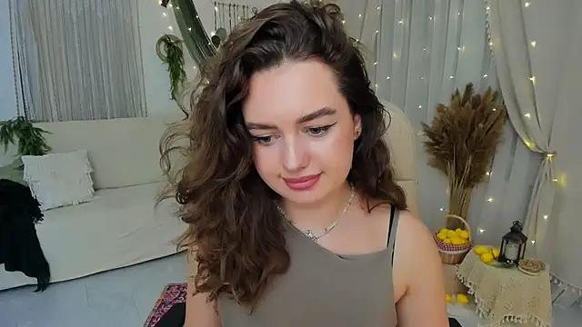 MiracleCurly Live XXX Chat