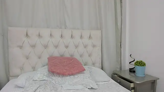 SidneyBrownn01 Live XXX-chat
