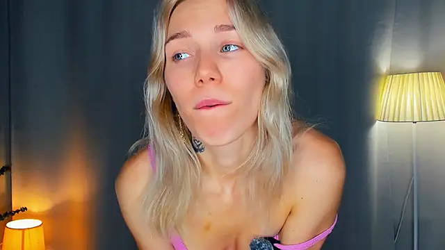 Živý XXX chat DianeHonnette