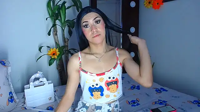 צ'אט XXX בשידור חי של NathalialLooes