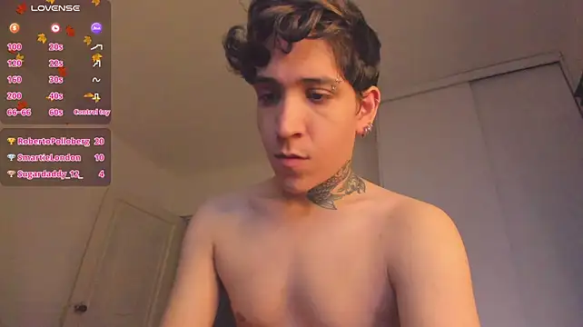 Michael_v77 Live XXX Chat