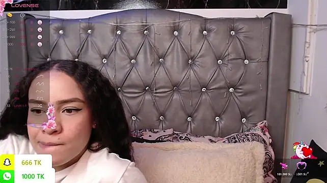 Chat +18 de LAILAGUMMY ao vivo