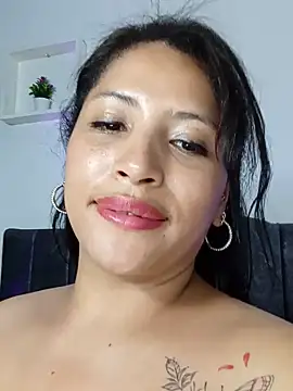 roxane- – Naživo XXX chat