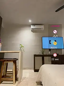 MatildaHai's Live XXX Chat