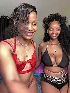 Sexxyronn Live XXX-chat