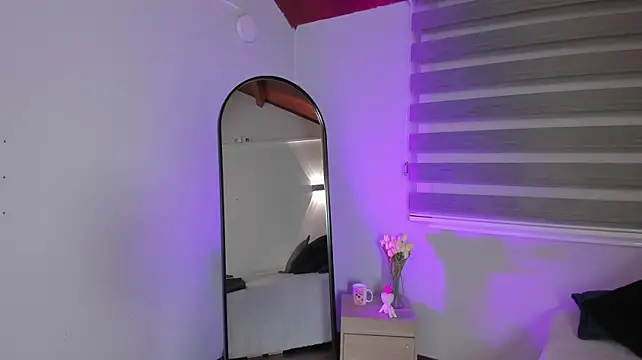 Tamia_25 现场XXX聊天