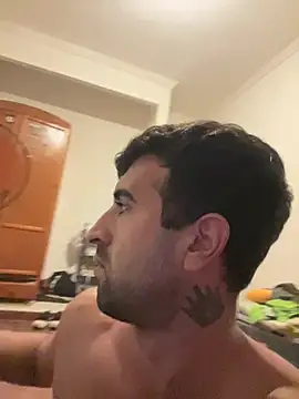 pollonlechero29 网络视讯表演