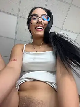 Chat XXX en directo de TopDollXXX