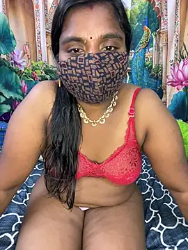 YourTeluguQueen143 Show Webcam