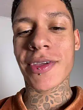 sebass-cadavid Live XXX-chat