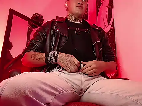XXX chat uživo modela AlecBanne_