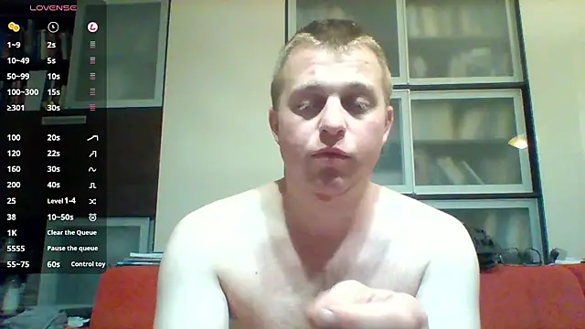 Matttthees Chat XXX in diretta