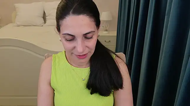 LovelyBeatrice's Live XXX Chat
