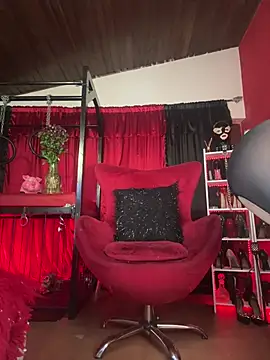 MistressAndre's Live XXX Chat
