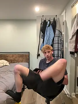 Novvikk88 Live XXX-Chat