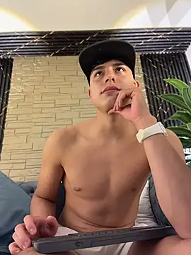 Lander_Cruz – Live XXX-chat