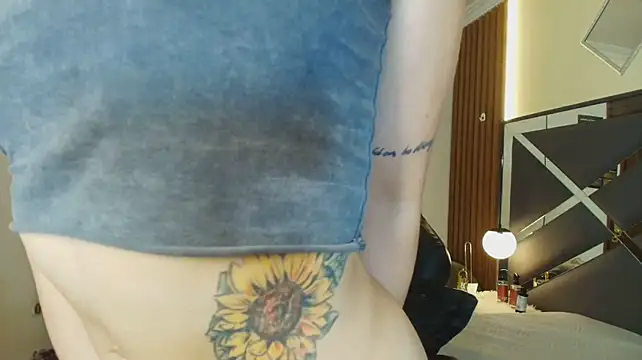 ImKylie_ Live XXX-chat