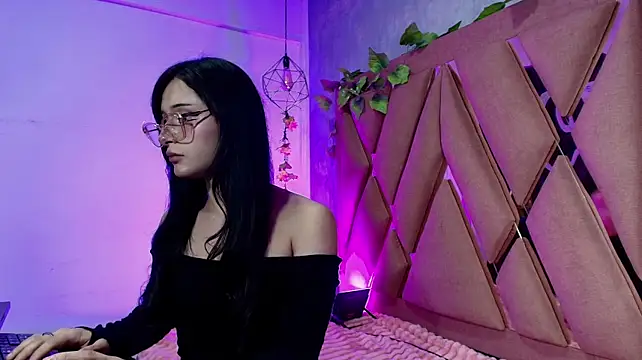 la_bommbastic – Kamerová šou