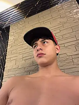 Lander_Cruz Adlı Modelin Canlı XXX Sohbeti