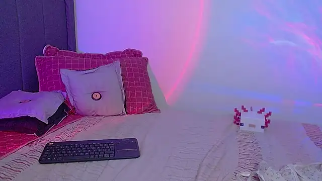 צ'אט XXX בשידור חי של swetsnicky_