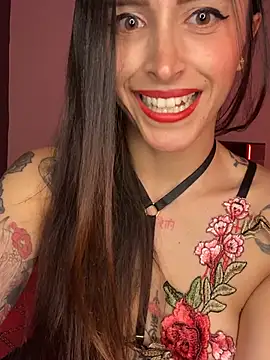 צ'אט XXX בשידור חי של RinNox