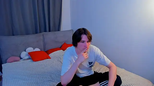 Ash_Foxglove XXX чат на живо