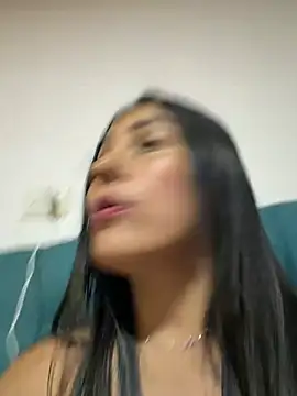 دردشة Cami_Leon2 الجنسية المباشرة