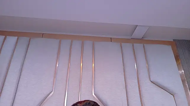 Hannah_Scot Live XXX-chat