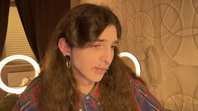Kriisp Live XXX Chat