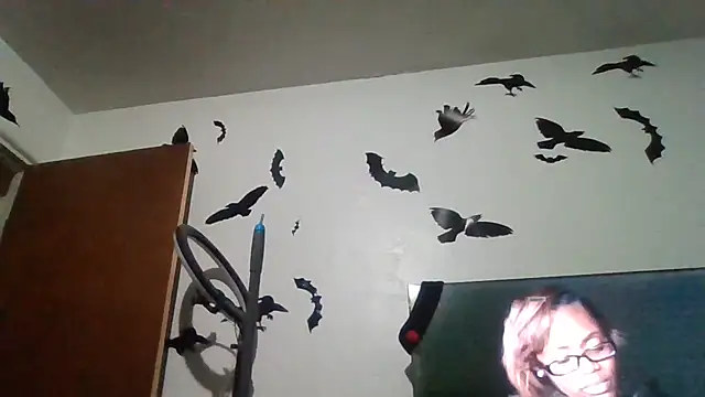 ThorsonFreja élő XXX-chatje