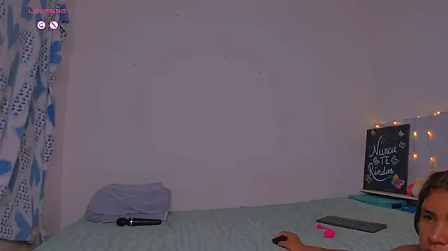 CoupleTemptation's Live XXX Chat