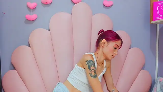 luci_miller 现场XXX聊天