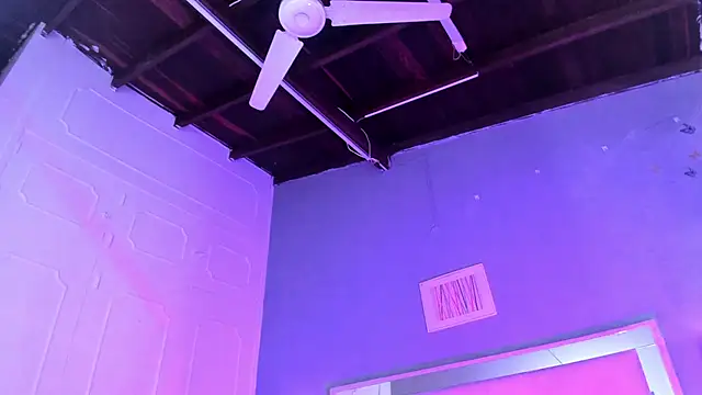 MiaRaven_ 现场XXX聊天