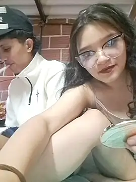 Chat XXX ao vivo de moonlight-couple