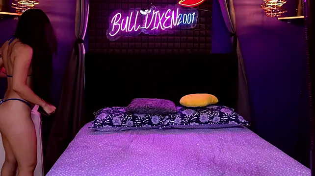Czat XXX na żywo – bull_vixen2001