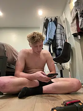 Novvikk88's Live XXX Chat