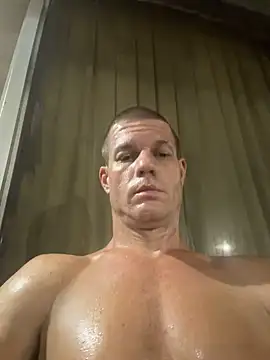 JockNThirsty: διαδικτυακό σόου στην κάμερα