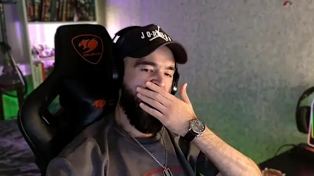 Chat XXX en directo de _Serious_Man