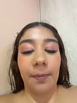 TiffanyHillss1 লাইভ XXX চ্যাট