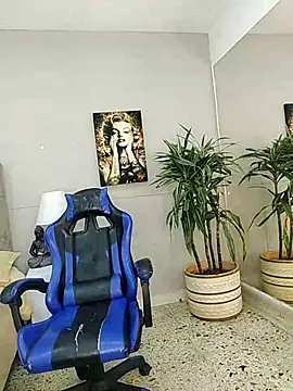 roan_birkin Webcam show