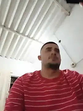 hot_cachondoo: διαδικτυακό σόου στην κάμερα