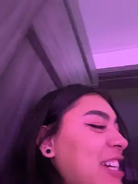 Lummii_'s Live XXX Chat
