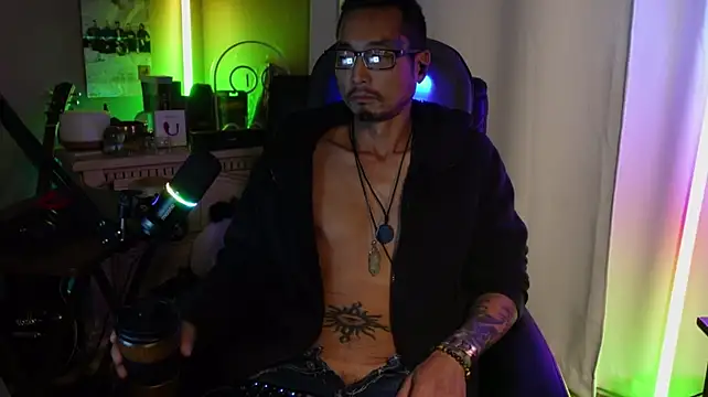 Ghost11_11 Chat XXX in diretta